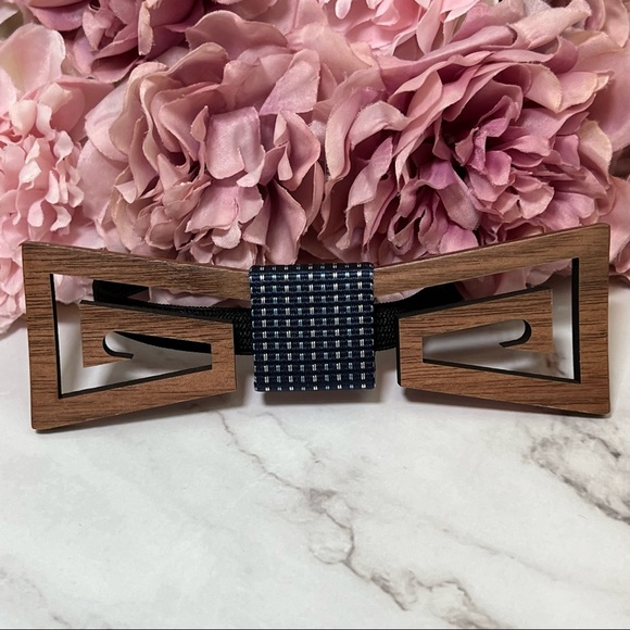 Handmade Wood Butterfly Bow Tie Cufflinks Navy Blue Pocket Square Set - Picture 8 of 16